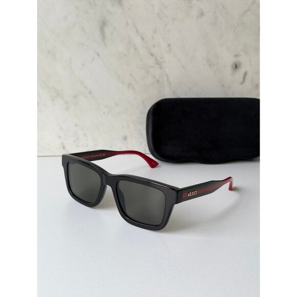 NEW Gucci GG1869S Black Squared Sunglasses $515 - Picture 3 of 10